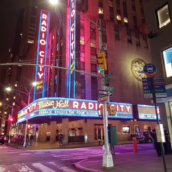 Meet your Posher, Katy - Picture 8 of 12